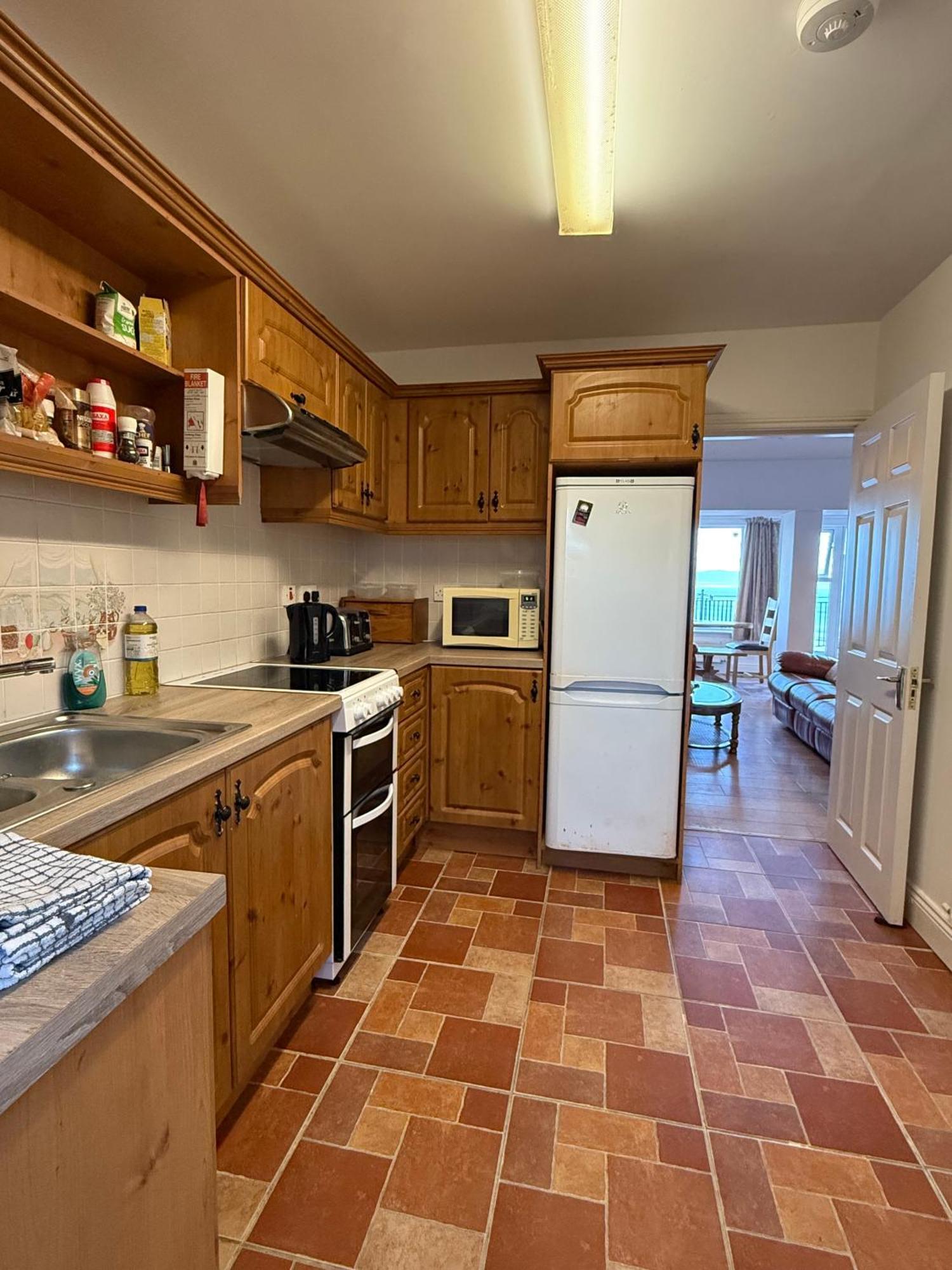 Oneills Apartments Беллихейг Экстерьер фото
